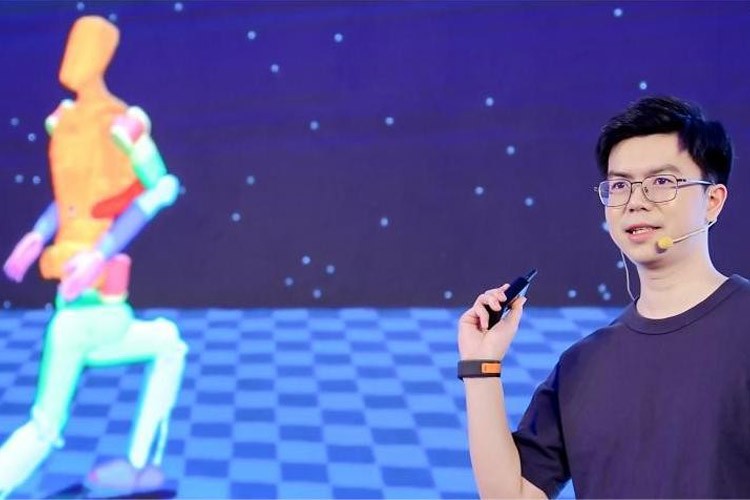 天才少年稚晖君公海jcjc机器人走路进场！AI模型做大脑，目标售价20万以内